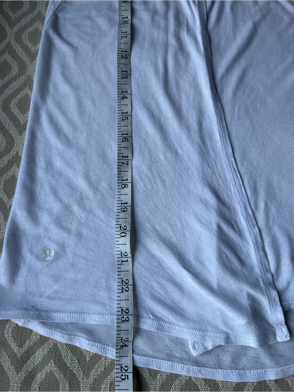 Lululemon All Tied Up White Tank w/Navy Script Sz 2 - Picture 4 of 7